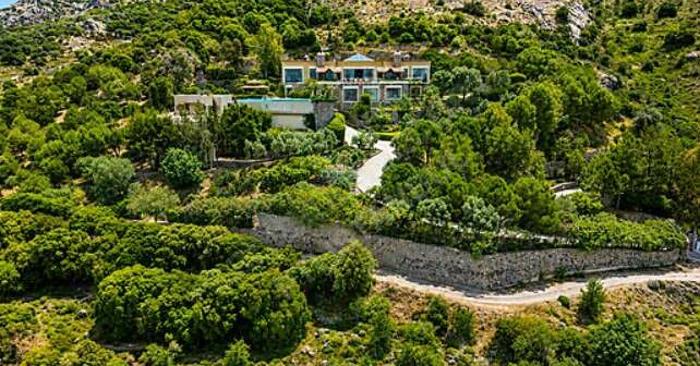 Turizm Cennetleri Bodrum ve Antalya'daki Lüks Villalar da Zirve Yarışında 1